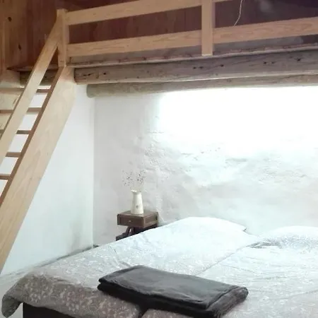 2 Bedrooms House With Wifi At Cabril Casa vacanze